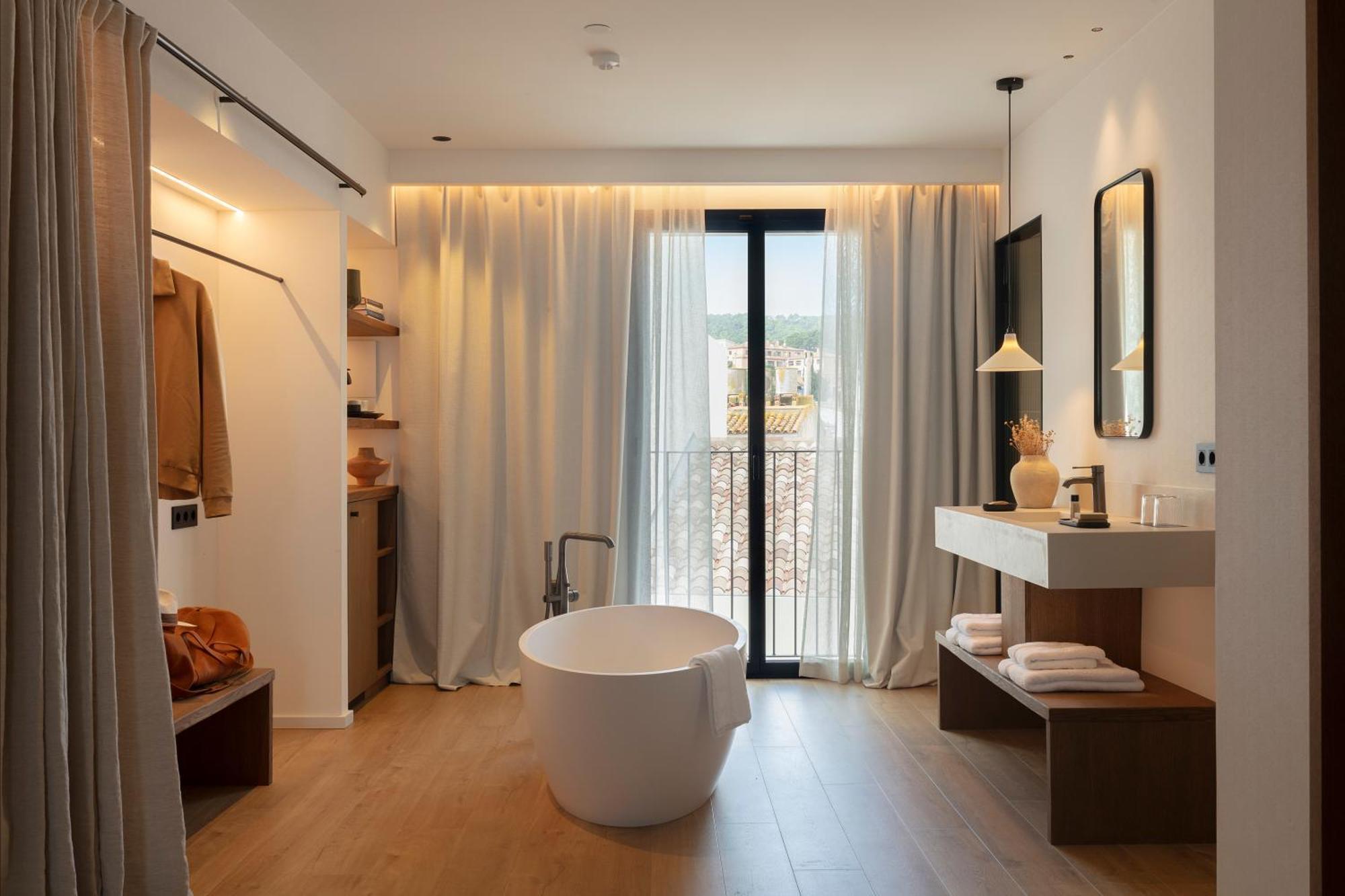 Elisabeth By The Sea Hotel Tossa de Mar Exterior photo